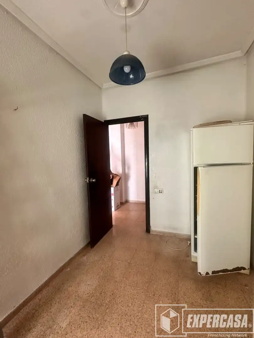 Dormitori de Pis en venda en Benetússer amb Aire condicionat