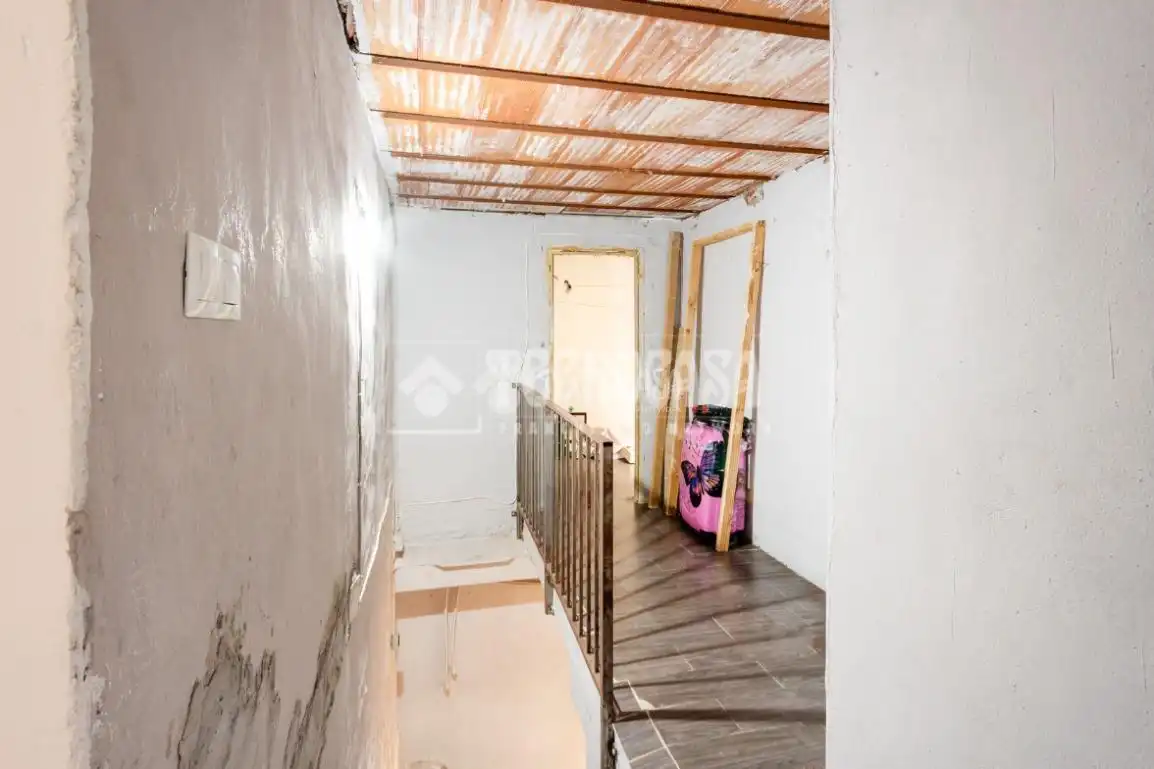 Casa adosada en venta en Vélez-Málaga con Terraza, Amueblado y Balcón