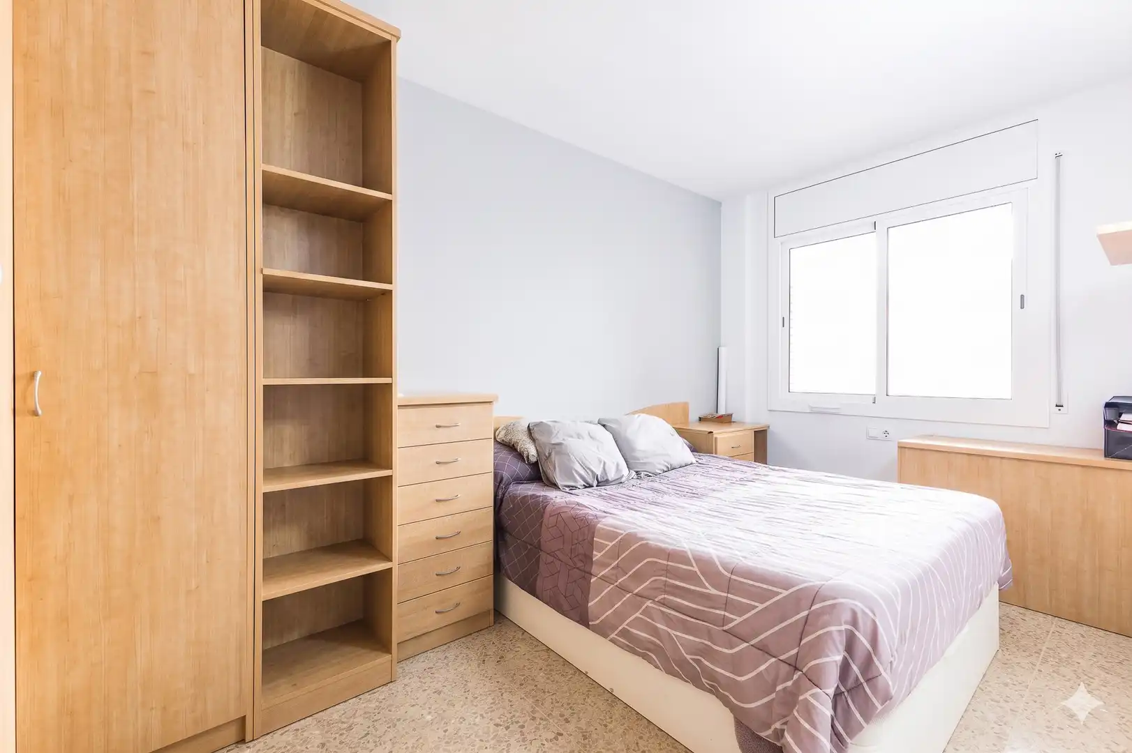Schlafzimmer von Wohnung zum Verkauf in Barcelona mit Klimaanlage, Heizung und Terrasse