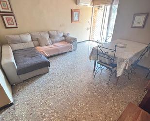 Sala d'estar de Pis en venda en  Valencia Capital amb Aire condicionat, Terrassa i Balcó