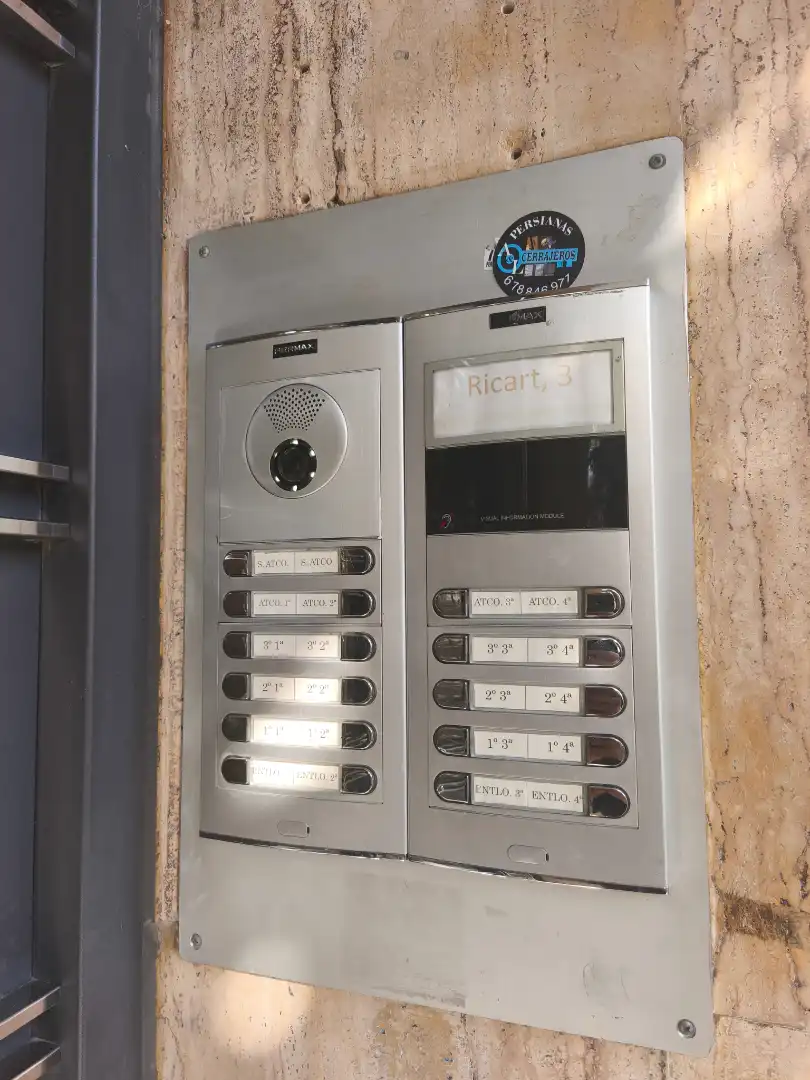 Parking de Piso en venta en Sant Adrià de Besòs con Aire acondicionado, Calefacción y Terraza
