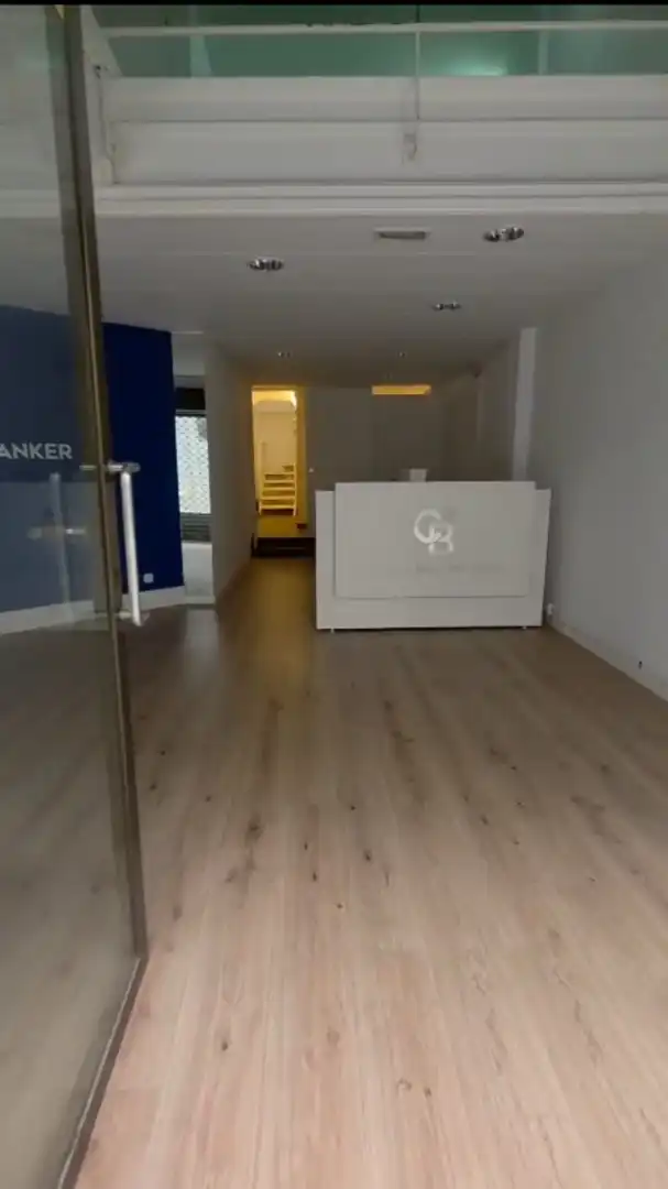Local comercial en alquiler en Carrer del Dos de Maig 25