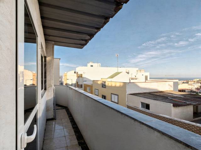 Casa adosada en Venta en Los Tarahales - La Paterna