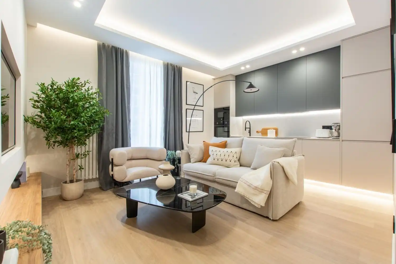 Piso con terraza en venta en Centro