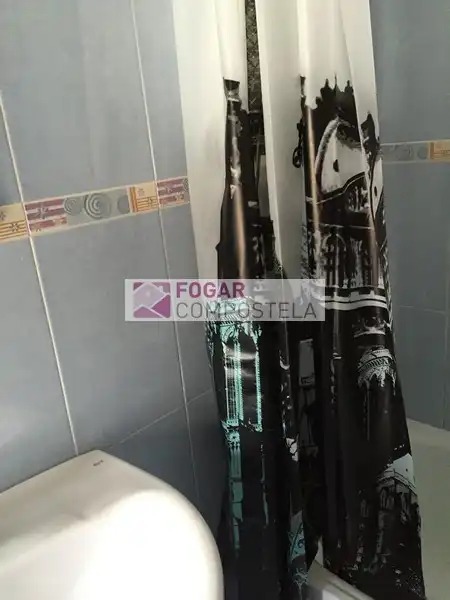 Piso de alquiler en Santiago de Compostela  con Amueblado