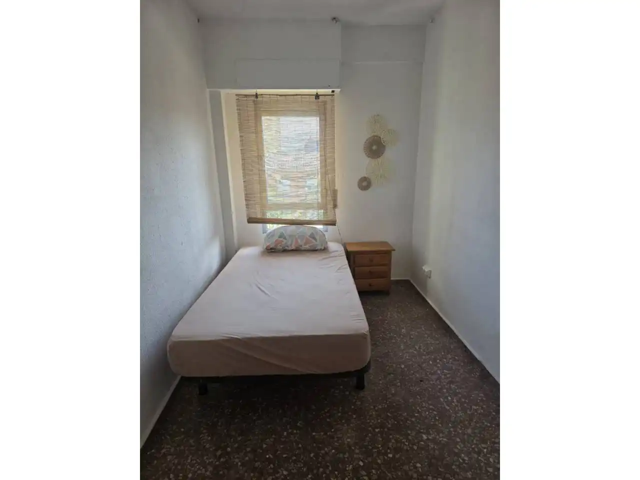 Habitación de Piso de alquiler en Cocentaina con Aire acondicionado y Amueblado