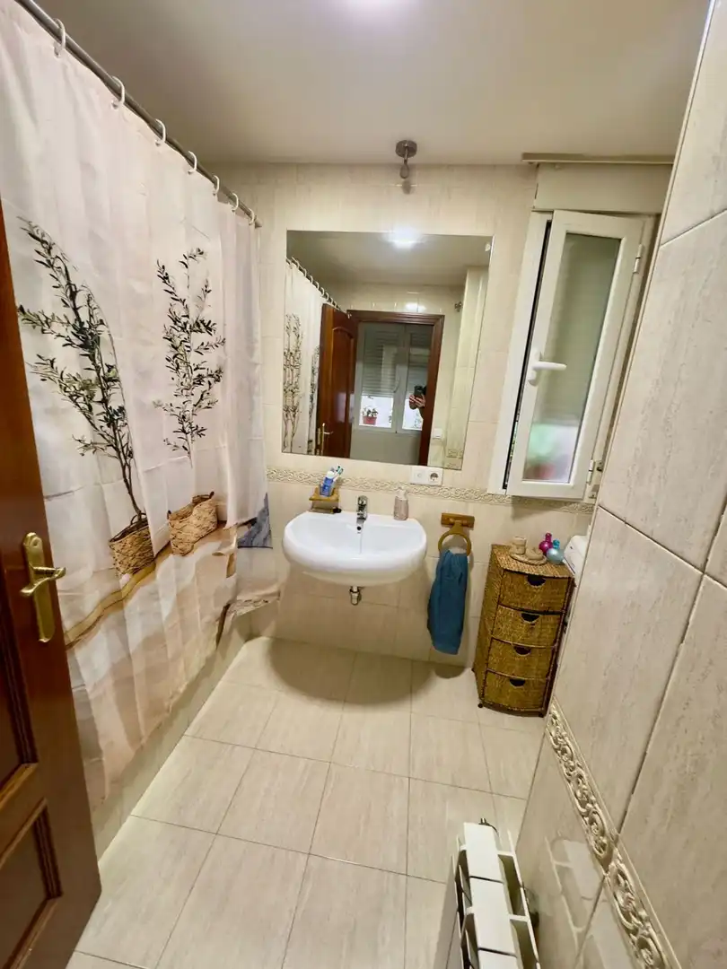 Baño de Piso en venta en Valdepeñas con Aire acondicionado y Calefacción
