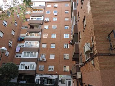 Appartement avec ascenseur à vendre à Av de la Onu