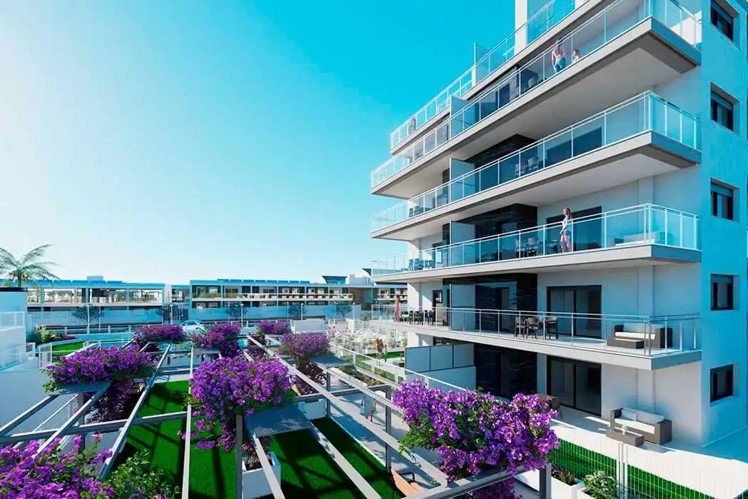 Terrasse von Wohnungen zum Verkauf in Cabanes mit Heizung, Privatgarten und Schwimmbad