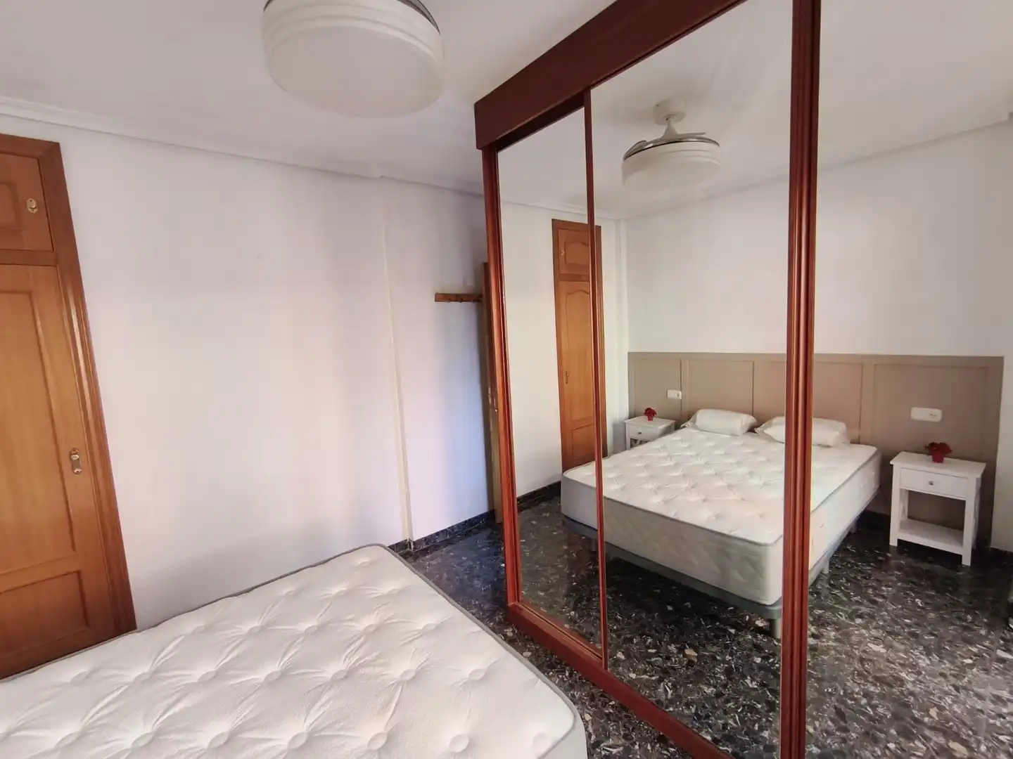 Schlafzimmer von Wohnung zur Miete in Albacete mit Klimaanlage, Heizung und Möbliert