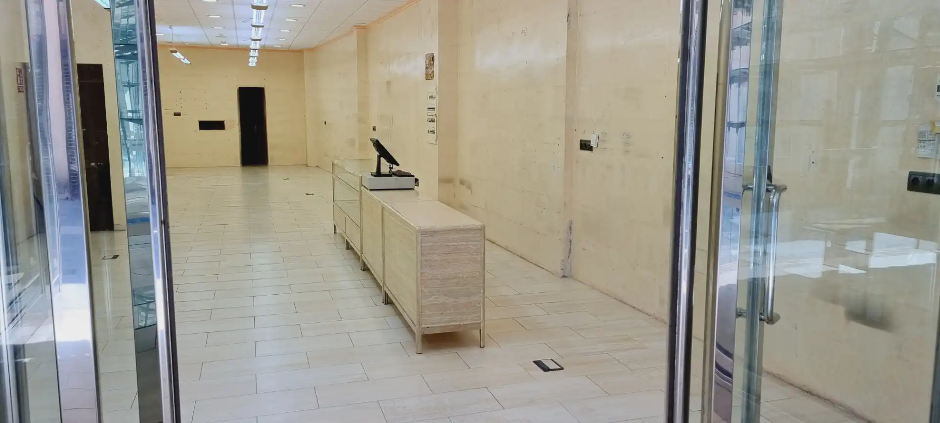 Local comercial en alquiler en Calle Barrio y Mier, imagen 7