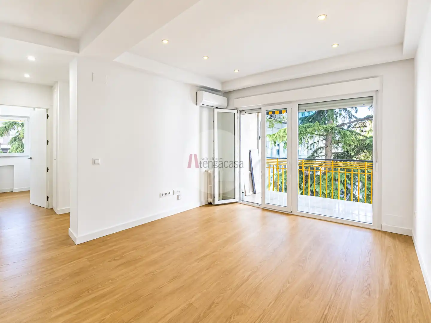 Flat with pool to rent in Calle del Doctor Juan José López Ibor, imagen 14