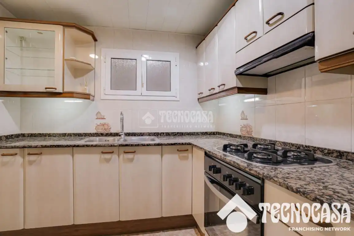 Cocina de Piso en venta en Barcelona