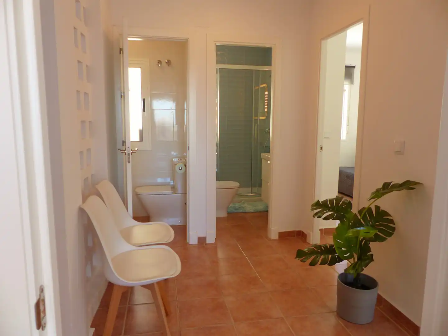 Baño de Piso en venta en Chipiona con Aire acondicionado, Terraza y Amueblado
