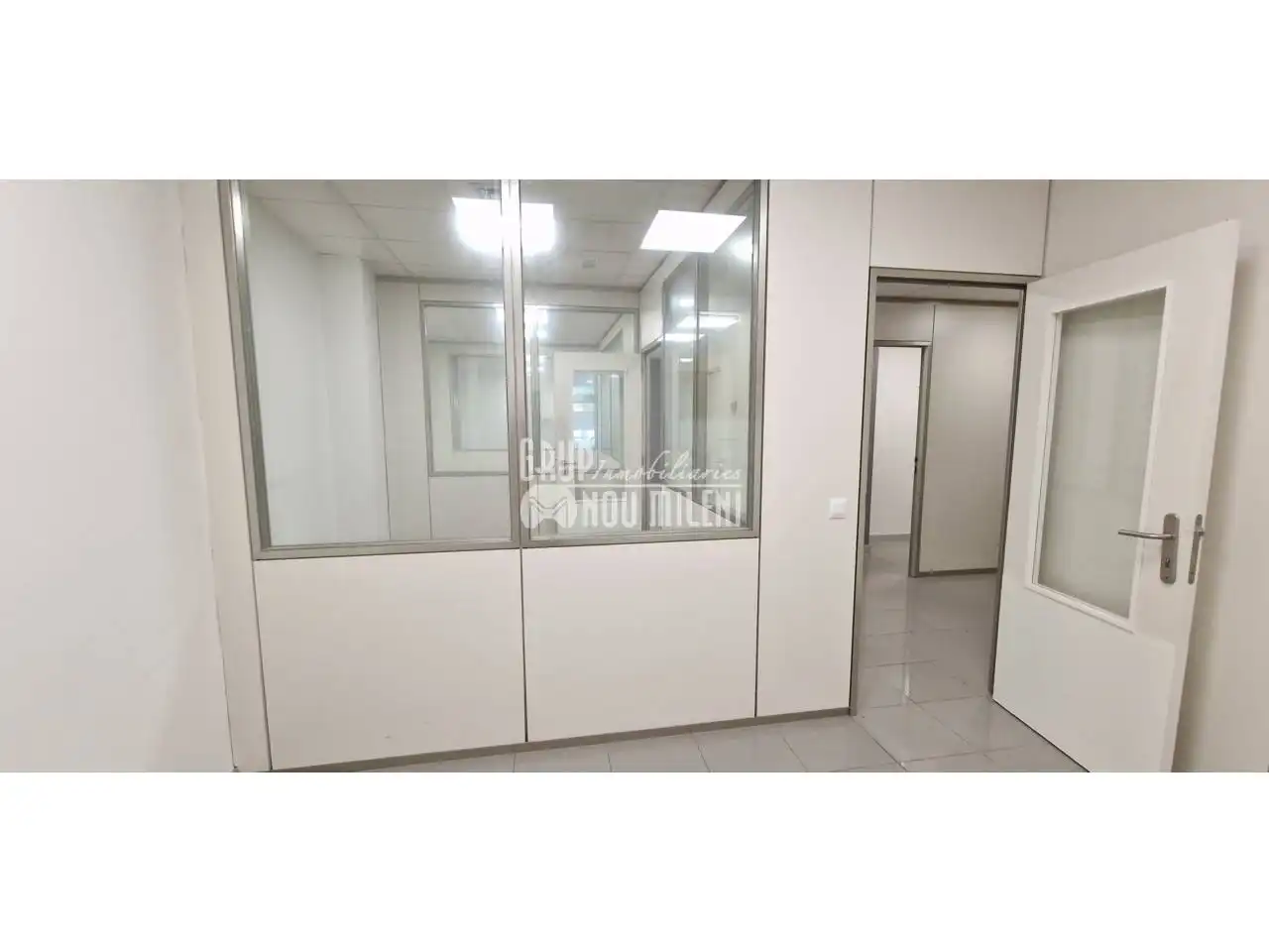 Commercial properties for rent in Catarroja  with Air Conditioner
