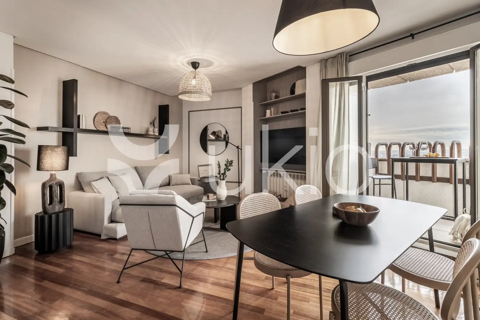 Sala de estar de Apartamento de alquiler en Madrid con Aire acondicionado, Calefacción y Amueblado