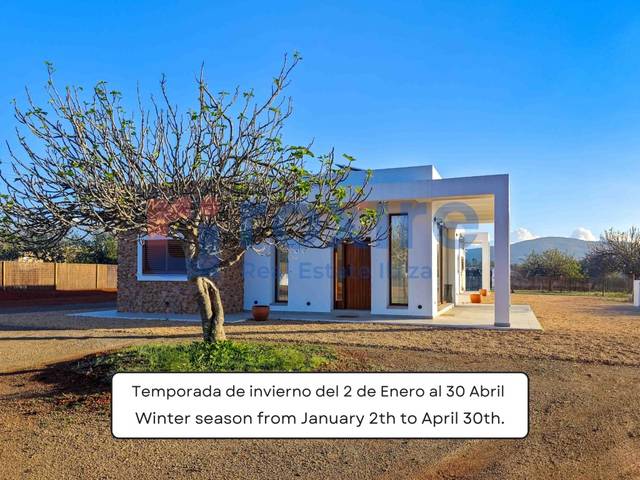 Casa-chalet en Alquiler en 38.991639, 1.494861 en Santa Eulària