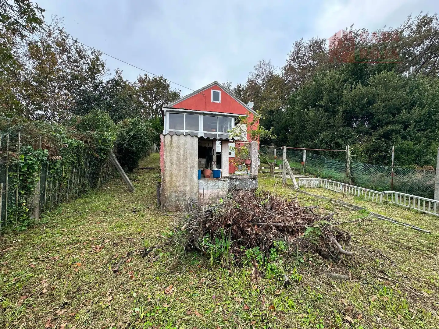 Casa o xalet en venda en Cangas  amb Traster i Moblat