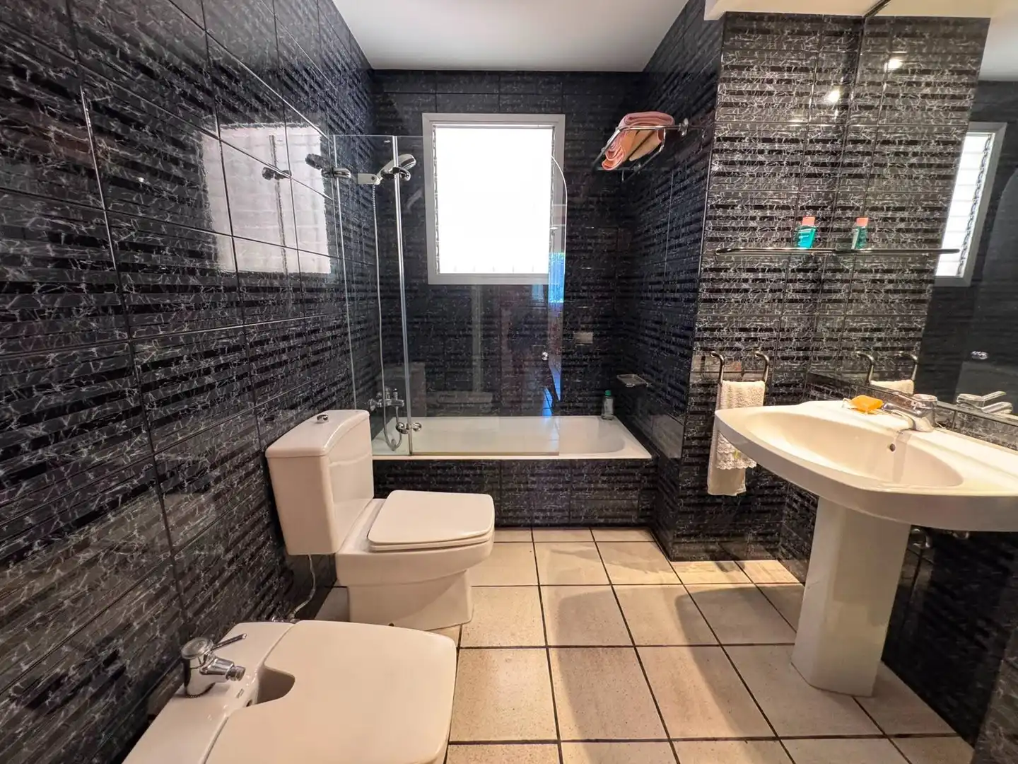 Baño de Casa o chalet en venta en Santa Maria de Palautordera con Aire acondicionado, Calefacción y Jardín privado