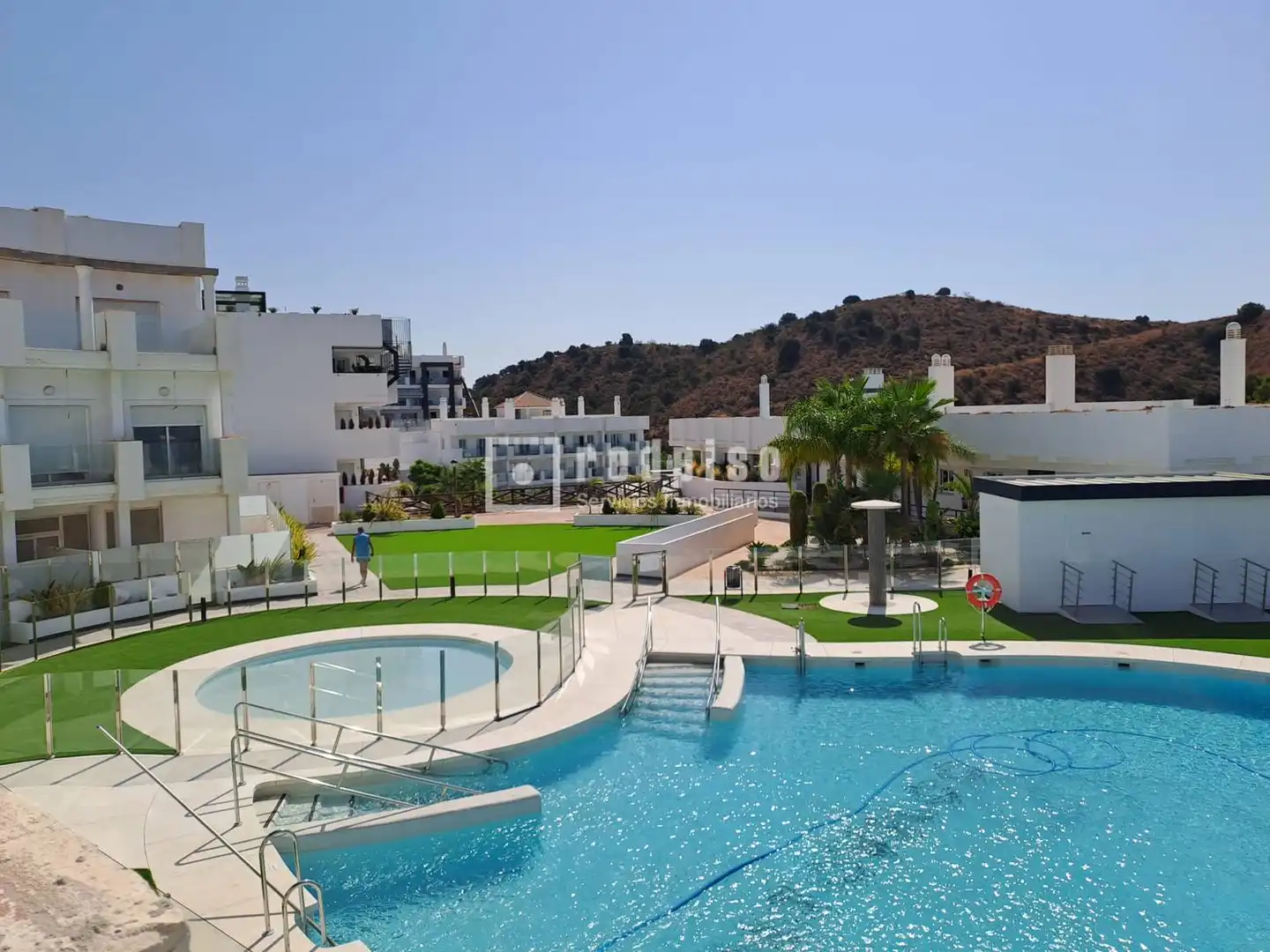 Swimming pool of Flat for sale in Rincón de la Victoria  with Air Conditioner, Heating and Private garden
