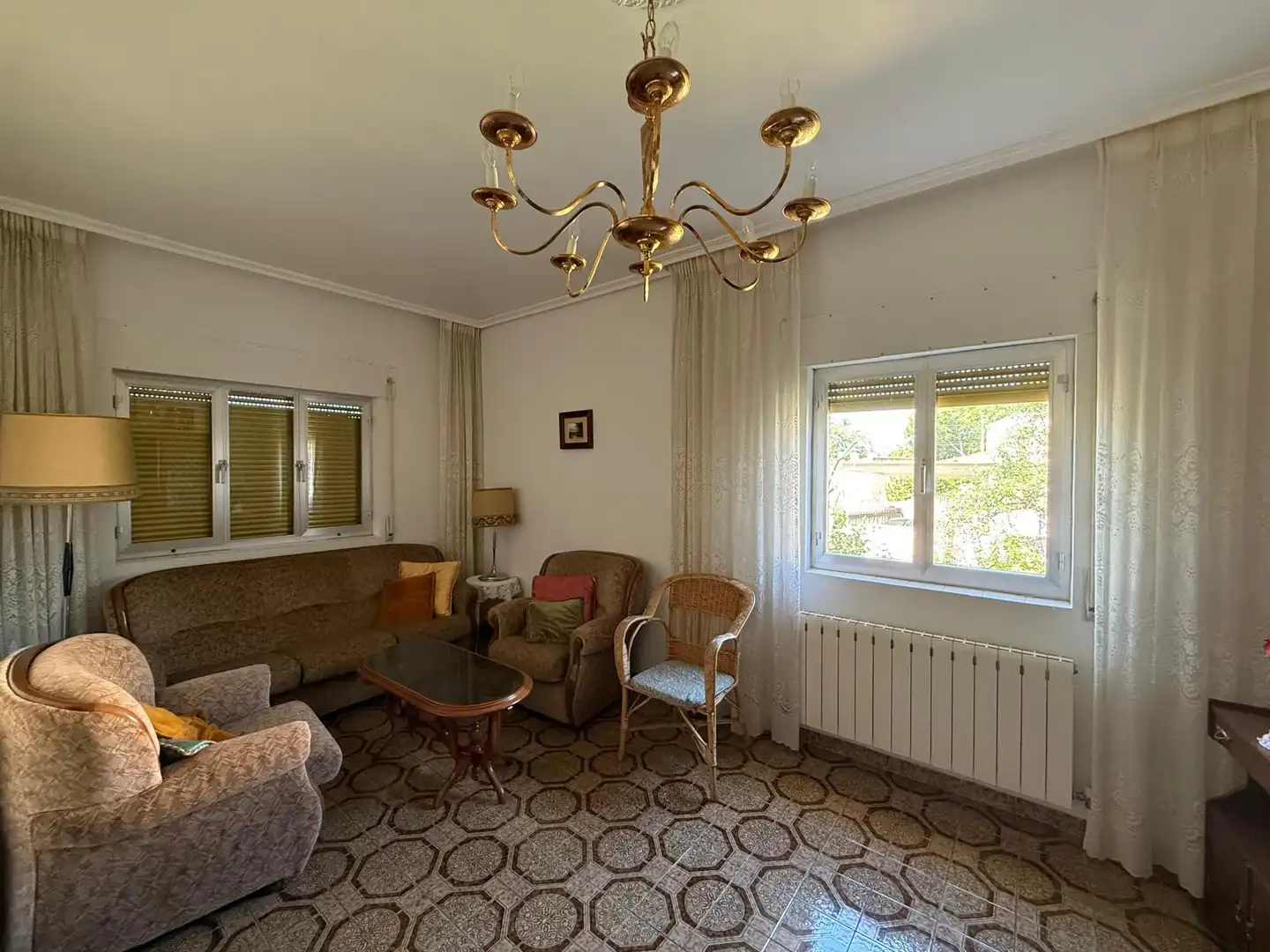 Sala d'estar de Casa o xalet en venda en Micereces de Tera amb Moblat