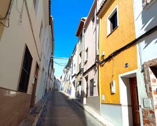 Exterior view of Single-family semi-detached for sale in Oliva  with Air Conditioner and Terrace