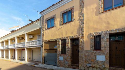 Foto 4 de Casa adosada en venta en Calle de Los Hermanos Álvarez Sorube, 9a, Carretera de Sevilla - Los Montitos, Badajoz Capital