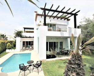 Garden of House or chalet to rent in Marbella  with Air Conditioner, Terrace and Swimming Pool