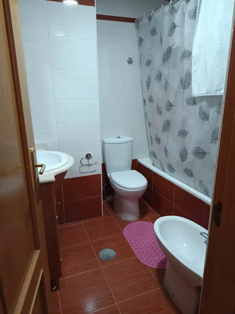 Baño de Dúplex en venta en Parla con Aire acondicionado, Calefacción y Parquet