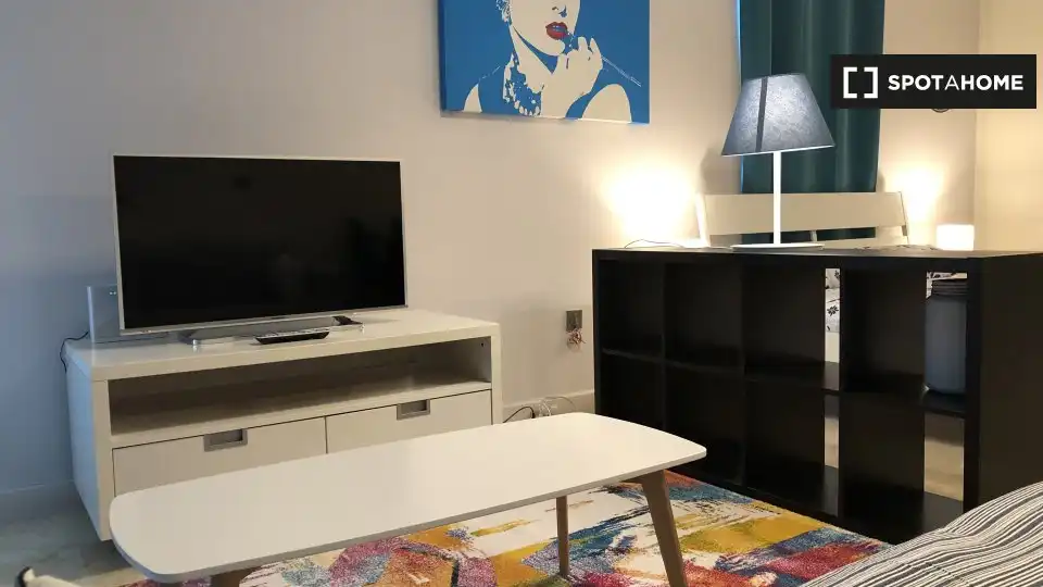 Room in Villaverde Alto