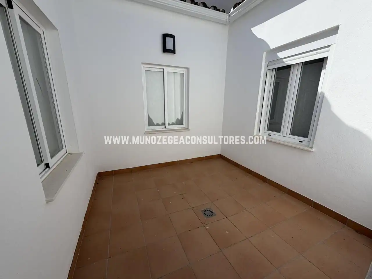 Terrasse von Haus oder Chalet zur Miete in Rute mit Klimaanlage und Möbliert