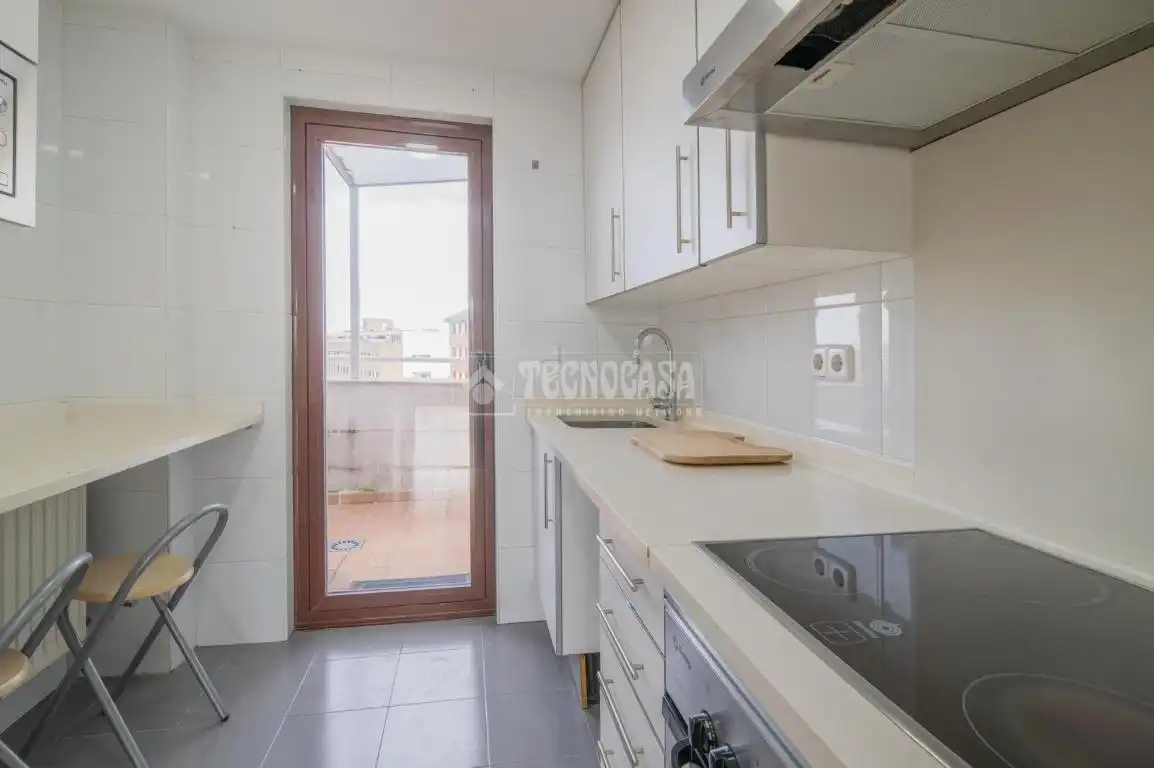 Küche von Wohnung zum Verkauf in Arroyomolinos (Madrid) mit Klimaanlage, Heizung und Parkett