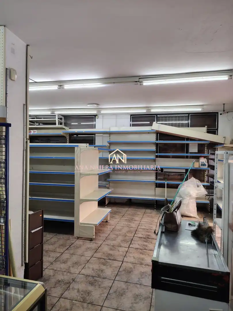 Local commercial à louer à Cardenal Benlloch, imagen 7