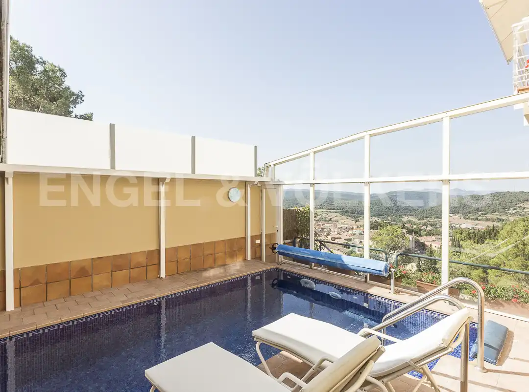 Piscina de Casa o xalet en venda en Moià amb Aire condicionat, Calefacció i Jardí privat