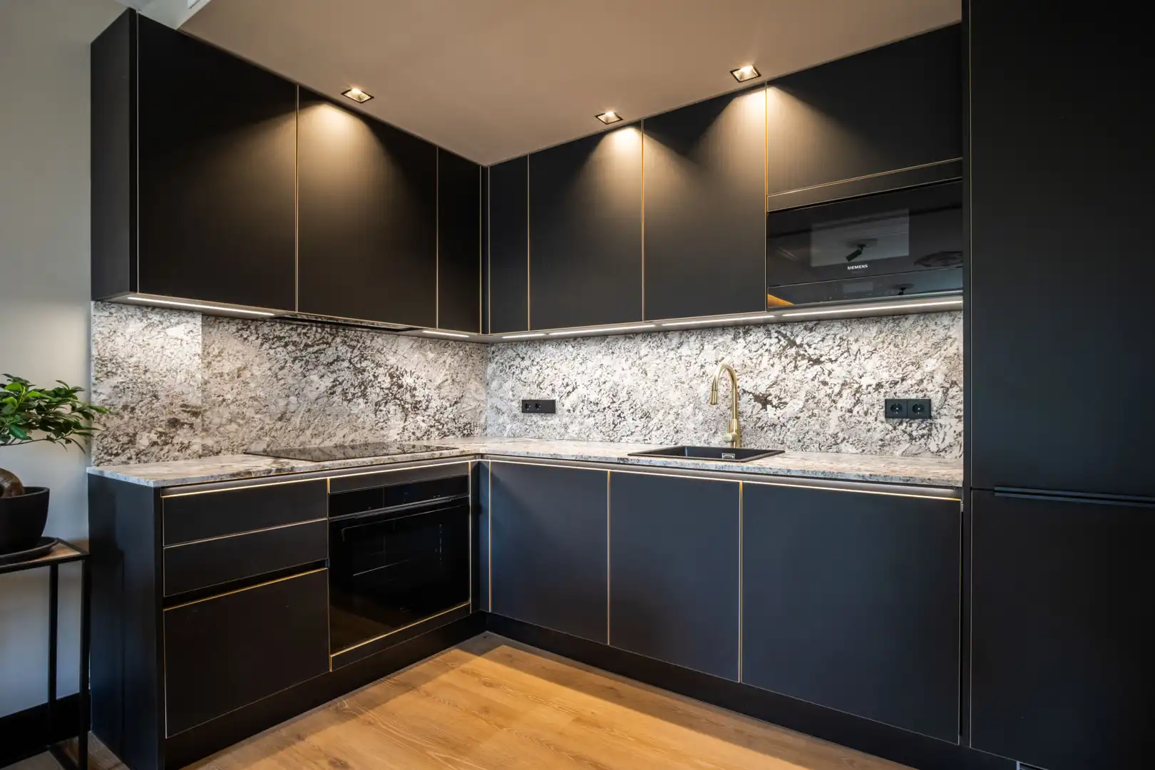 Apartamento con piscina en venta en Milla de Oro, imagen 5
