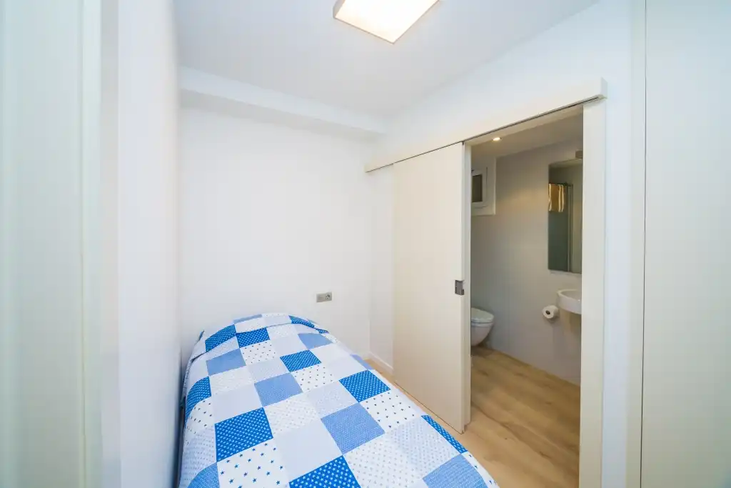 Schlafzimmer von Maisonette zum Verkauf in Calonge i Sant Antoni mit Klimaanlage, Heizung und Privatgarten