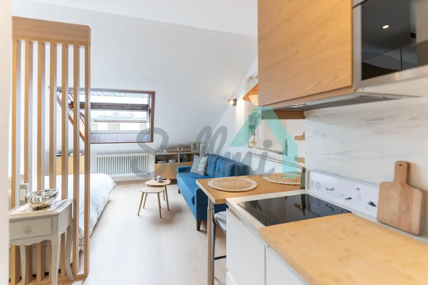 Cocina de Estudio de alquiler en Oviedo  con Calefacción, Amueblado y Internet