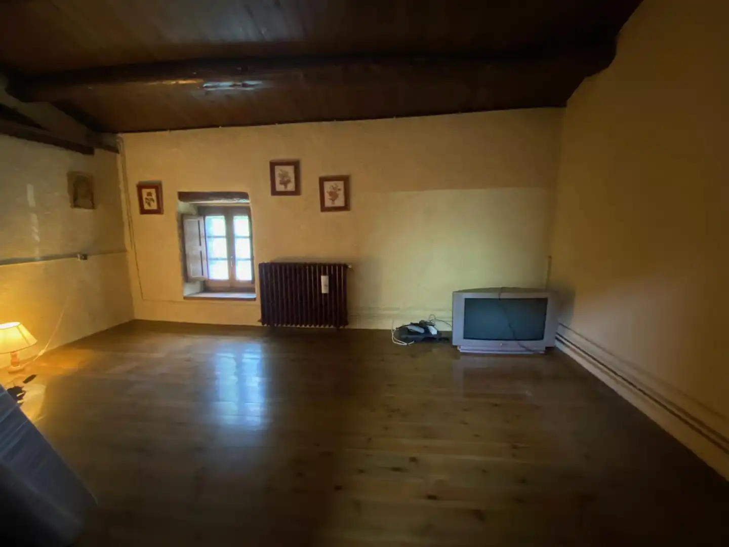Sala de estar de Finca rústica en venta en La Quar con Calefacción y Jardín privado