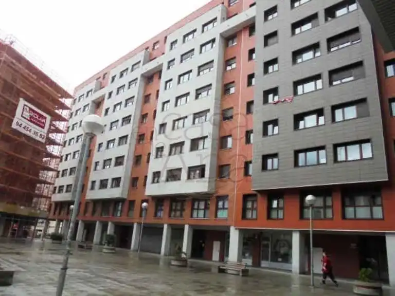 Local comercial en venta en San Vicente Kalea