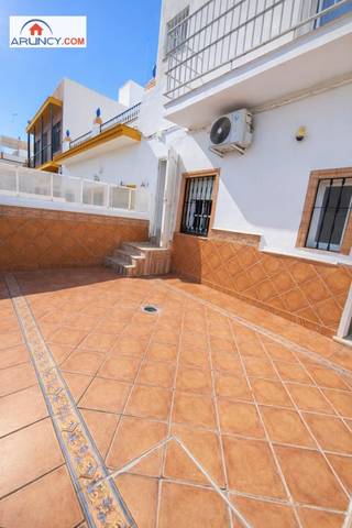 Casa-chalet en Venta en Ciudad Jardín