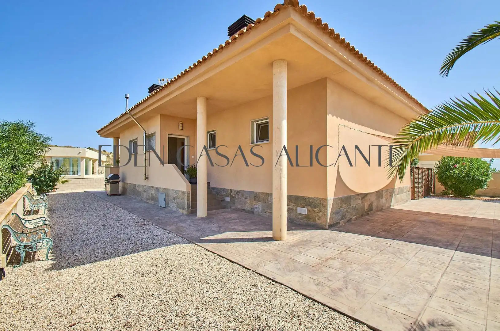 Detached house with terrace for sale in Busot