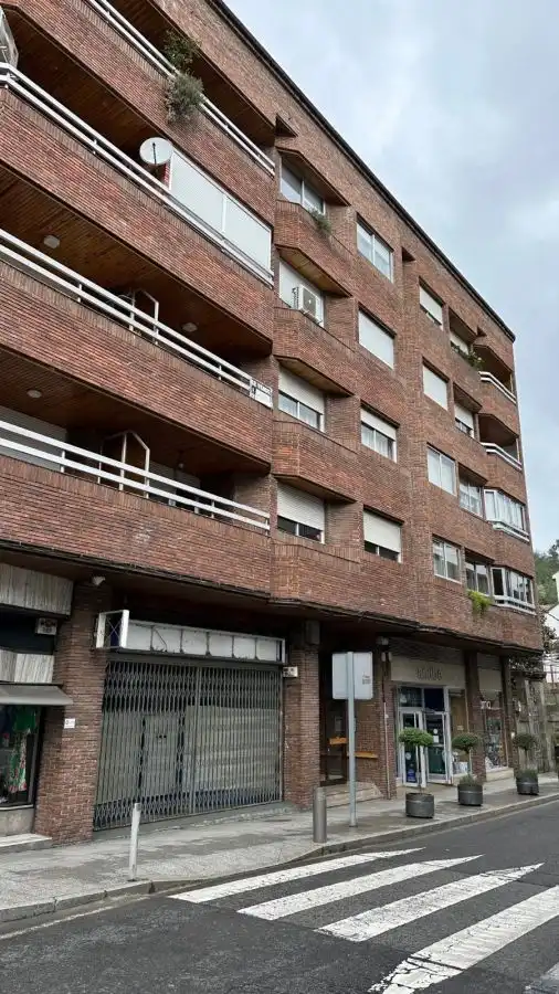 Piso con ascensor en venta en Ribadavia, imagen 2