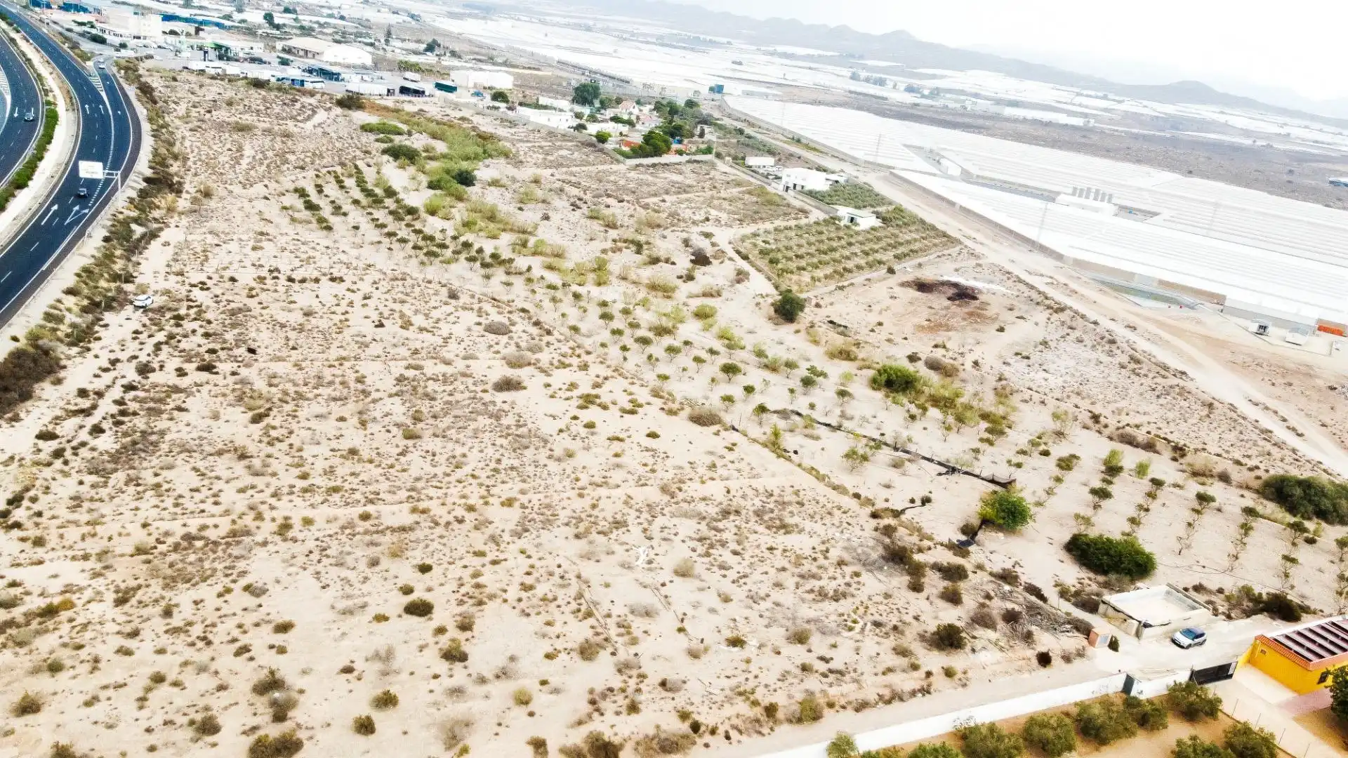 Terreno en venta en Almería
