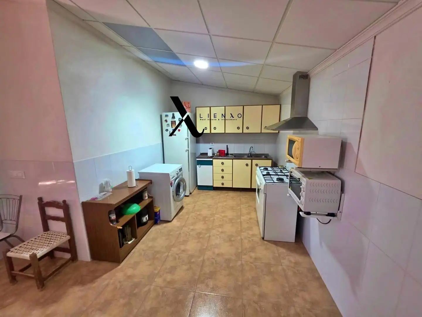 Terraced house with garden for sale in Calle TORRECILLA, imagen 6