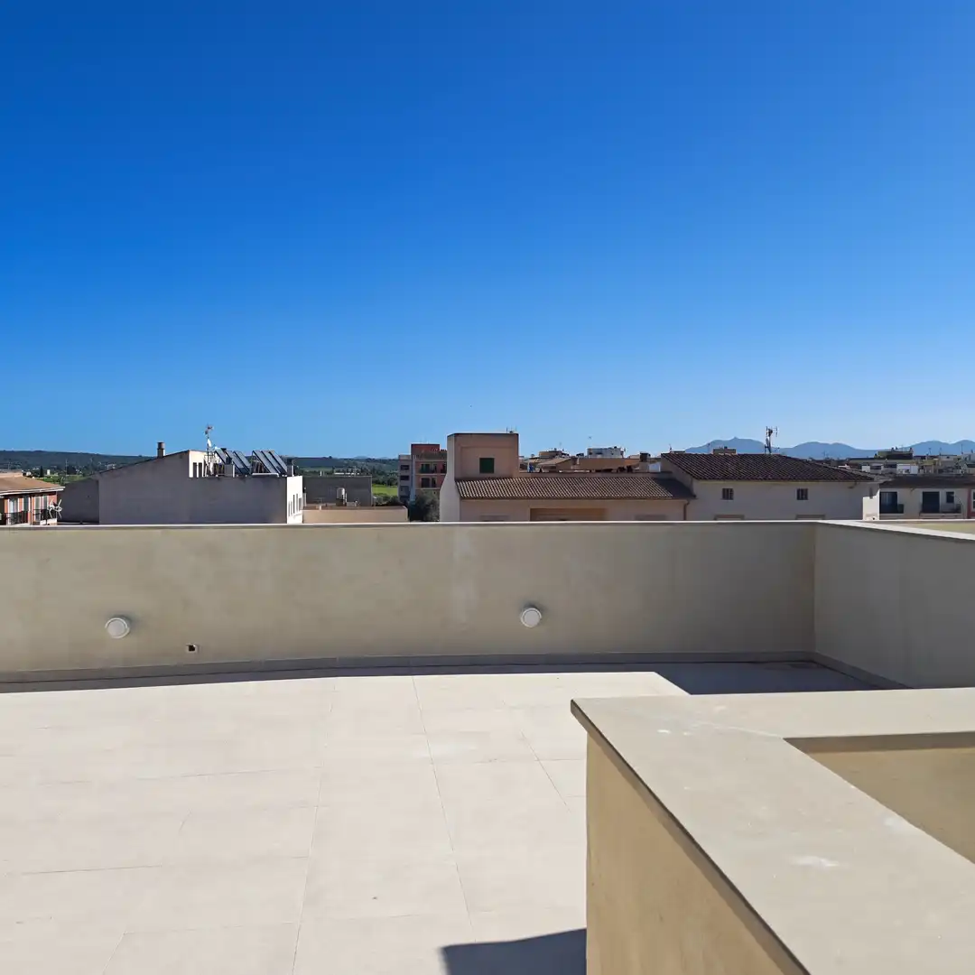 Flat with terrace for sale in Carrer de Fra Joan Ballester Carmelita 75, imagen 2