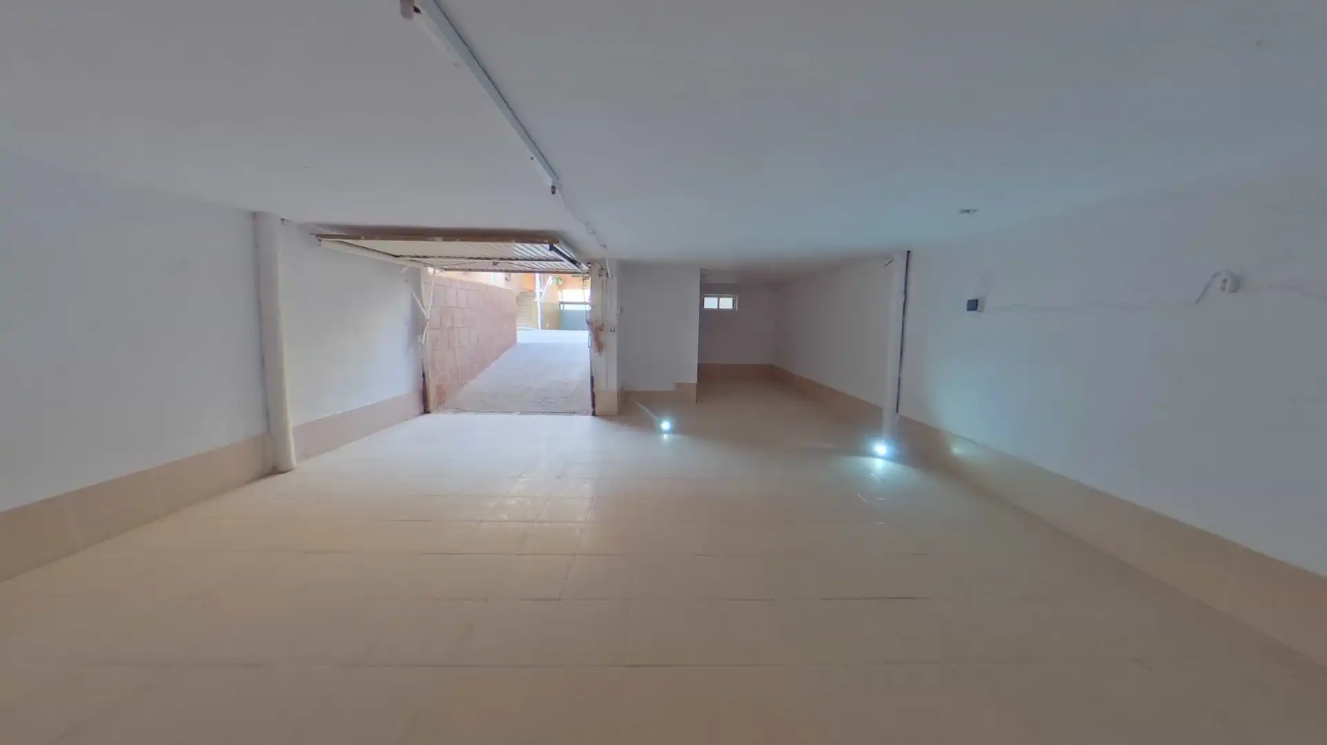 Detached homes for sale in Villafranca de los Caballeros  with Storage room and Balcony
