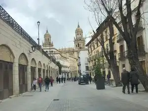 Vista exterior de Pis de lloguer en Jaén amb Aire condicionat, Terrassa i Moblat