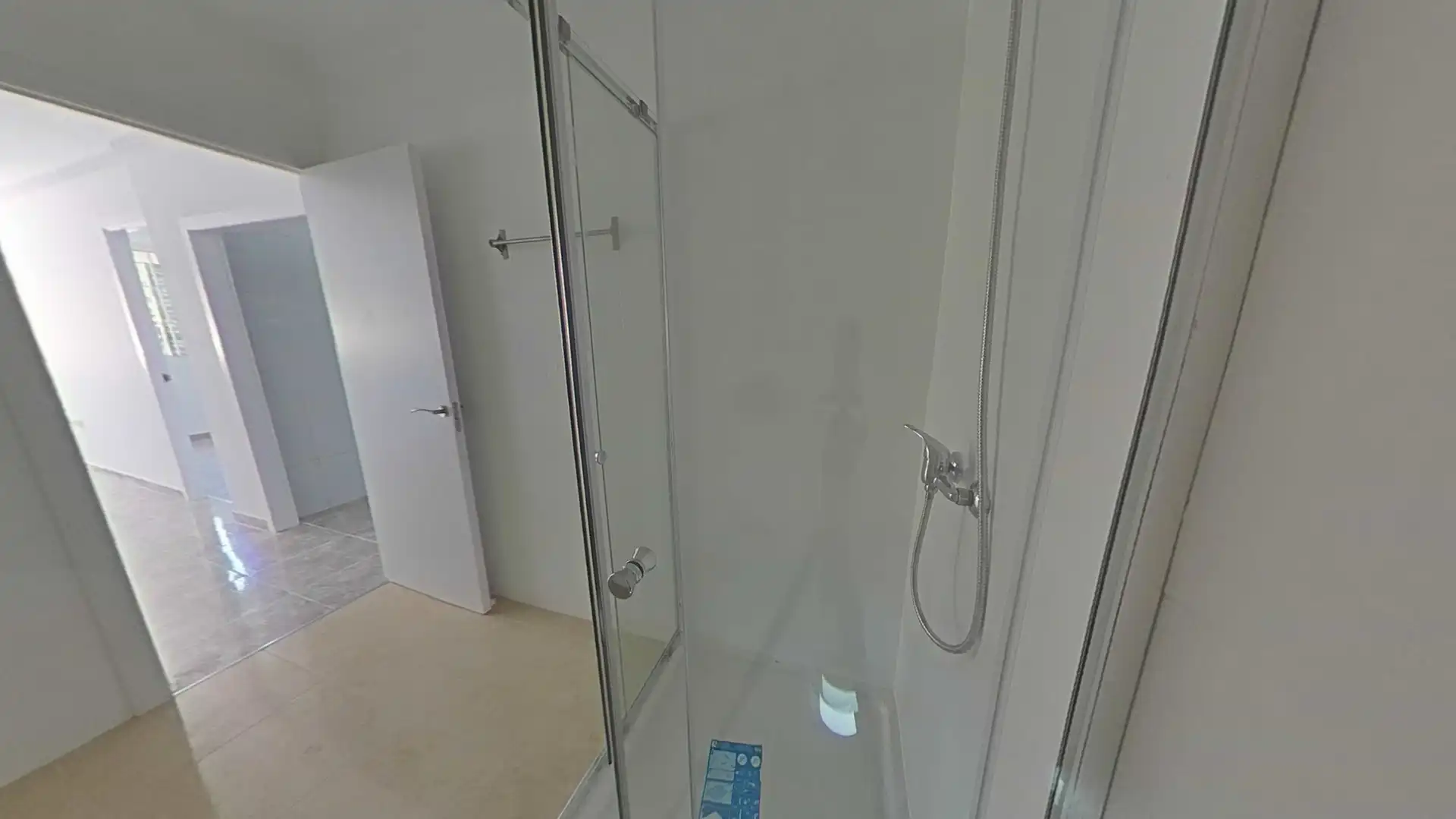 Bathroom of Flat for sale in Valencia