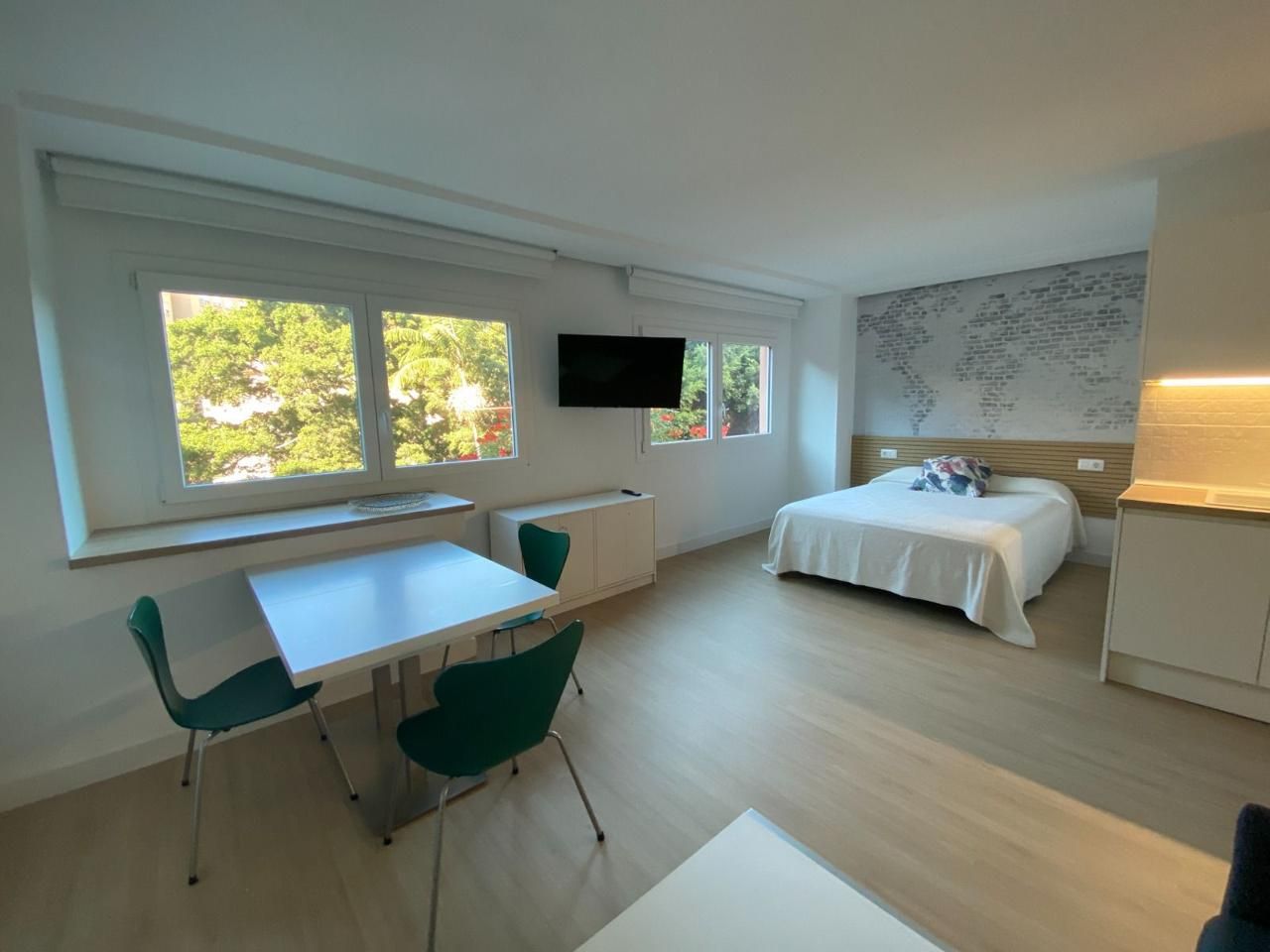 Habitación de Estudio de alquiler en  Santa Cruz de Tenerife Capital con Amueblado