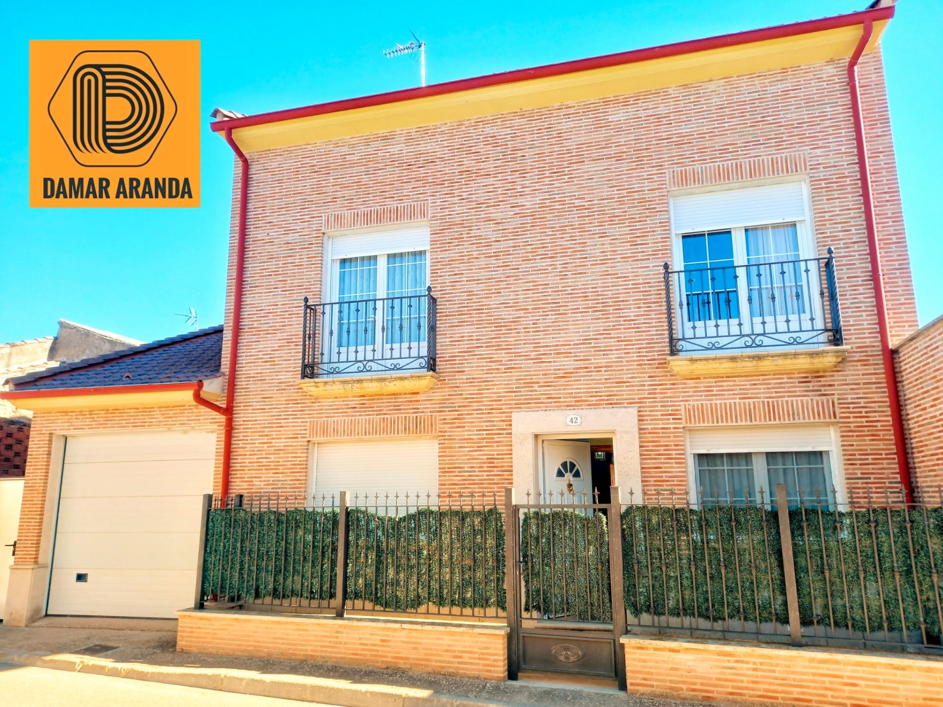 Exterior view of House or chalet for sale in Torresandino  with Heating, Private garden and Parquet flooring